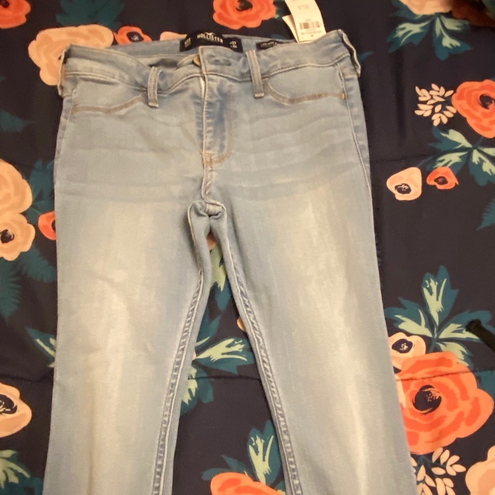 Hollister jeans